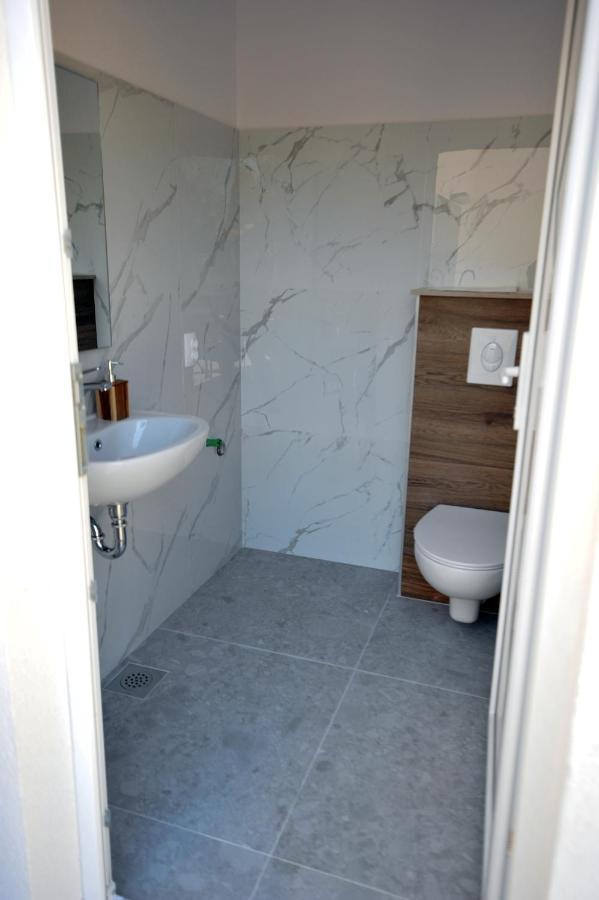 Apartment Holiday Home Doma, Cilipi Near Dubrovnik Екстериор снимка