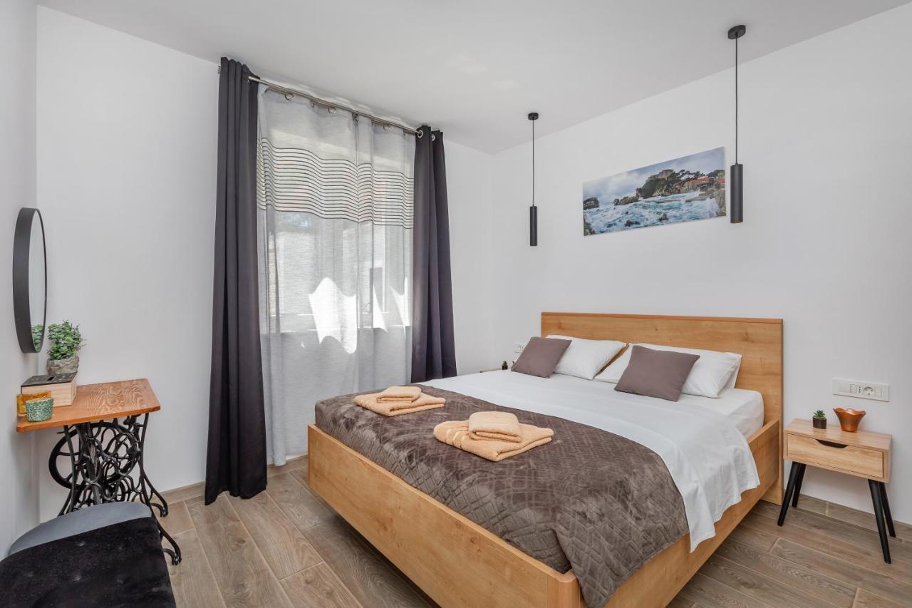 Apartment Holiday Home Doma, Cilipi Near Dubrovnik Екстериор снимка