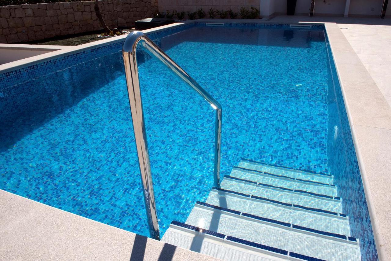 Apartment Holiday Home Doma, Cilipi Near Dubrovnik Екстериор снимка